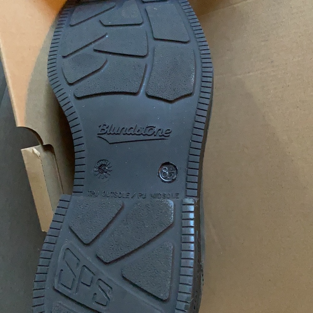 Blundstone 1308 rustic black, Australian size 8.5